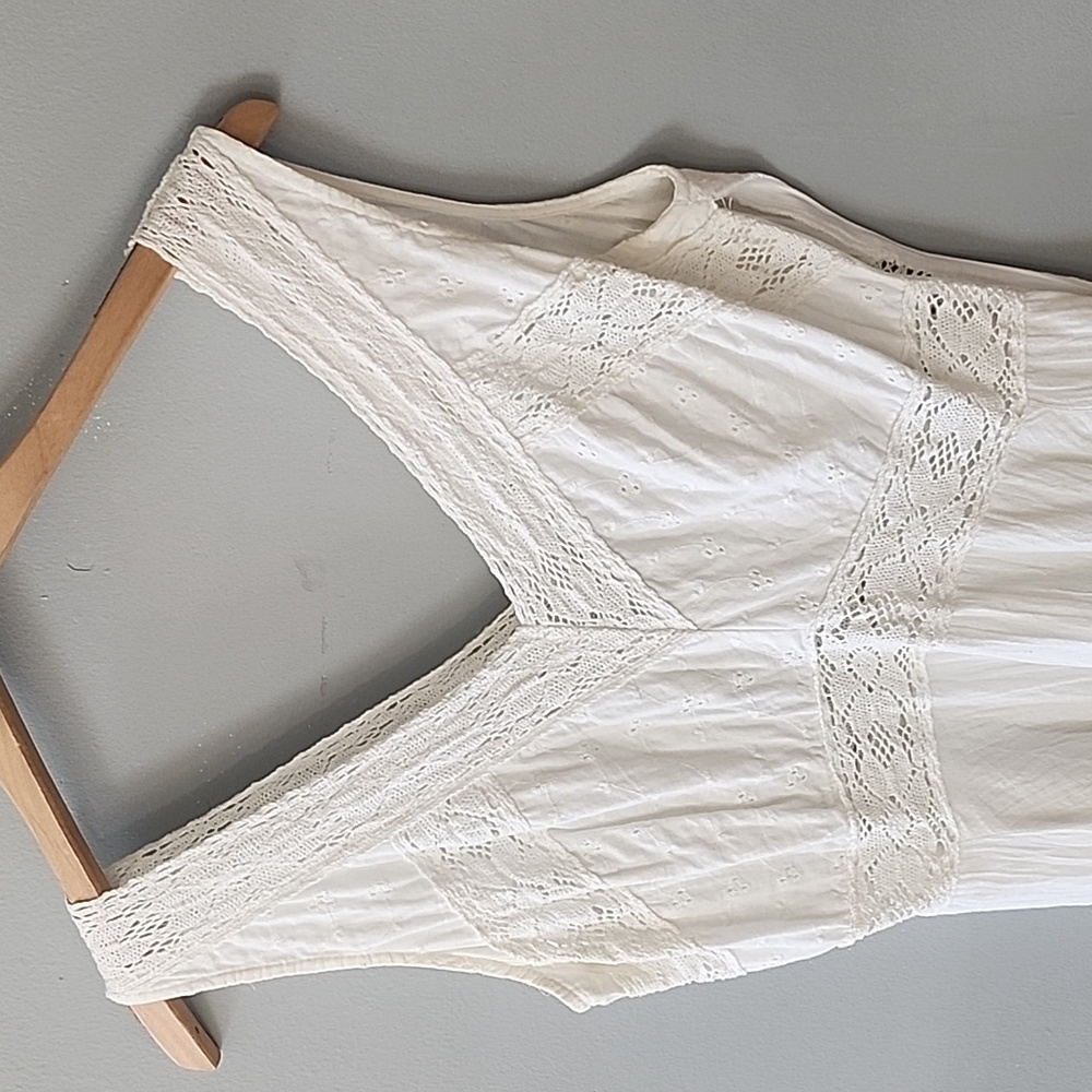 Young Threads Top - Picture 2 of 2